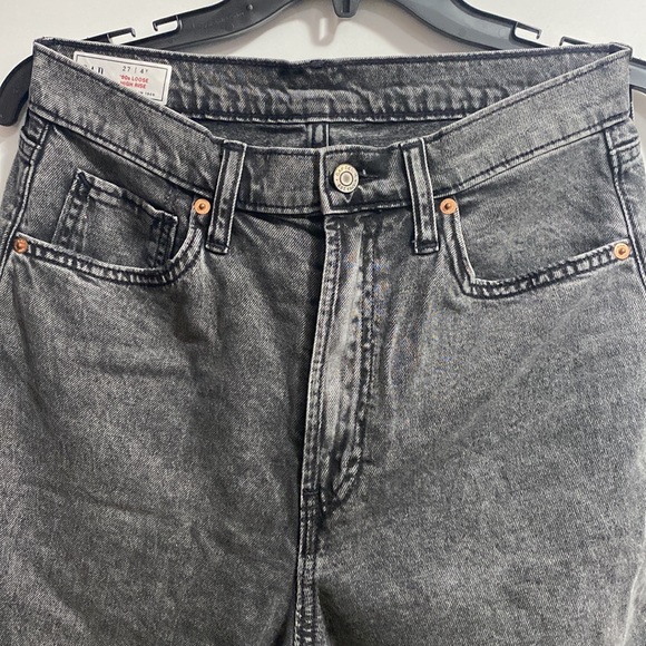 High Rise ‘90s Loose Jeans in Organic Cotton - Picture 2 of 9